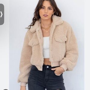 ASOS Beige Tan Cream Teddy Cropped Crop Sherpa Jacket size Large